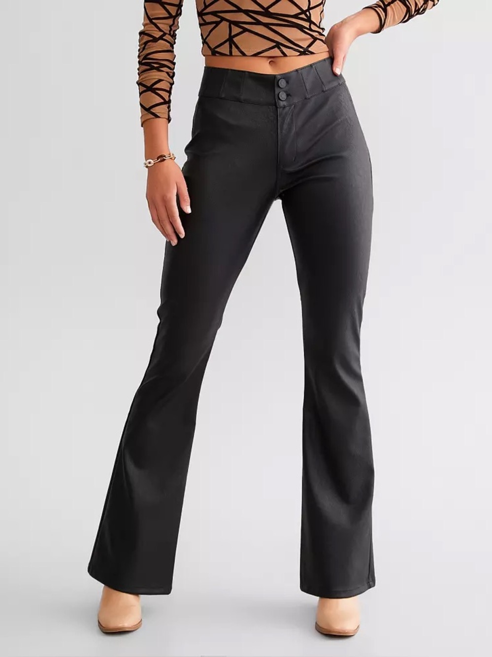 Kancan High Rise Pleather Flare Pants Buckle Exclusive women’s Sz 32
